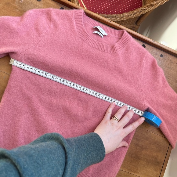 Cashmere Sweater Small - Picture 5 of 16